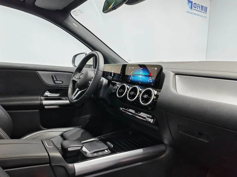 Mercedes-Benz GLA — фото 15