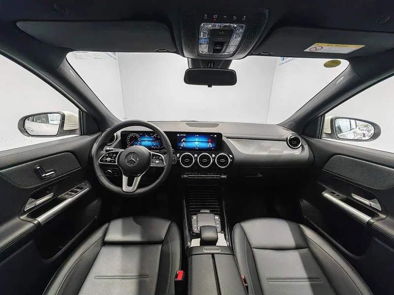 Mercedes-Benz GLA — фото 10