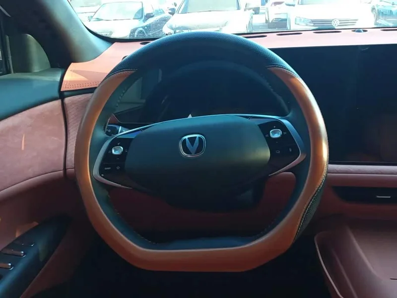 Changan CS75PLUS — фото 15