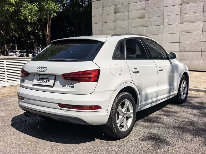 Audi Q3 — фото 6