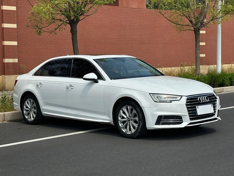 Audi A4L — фото 3