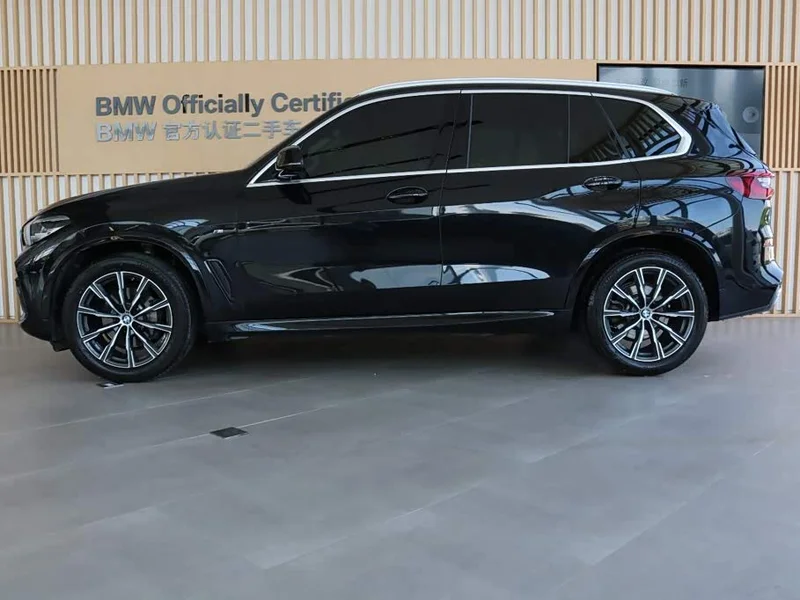 BMW X5 — фото 2