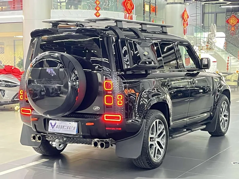 Land Rover Defender — фото 7