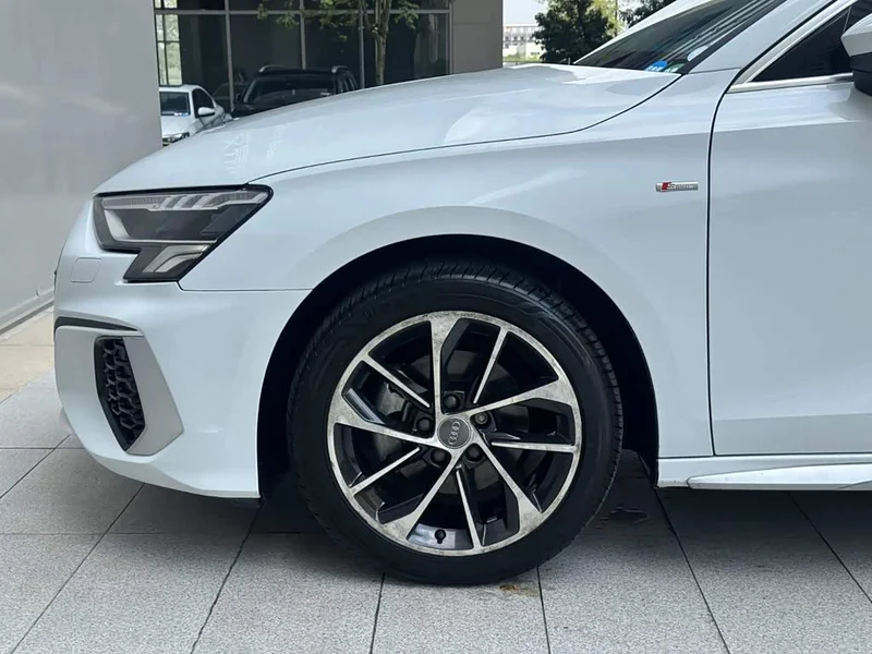 Audi A3 — фото 13