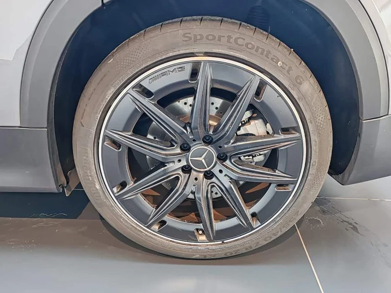 Mercedes-Benz GLB AMG — фото 14