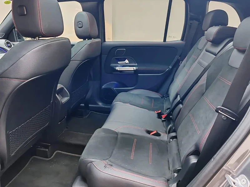 Mercedes-Benz GLB AMG — фото 10