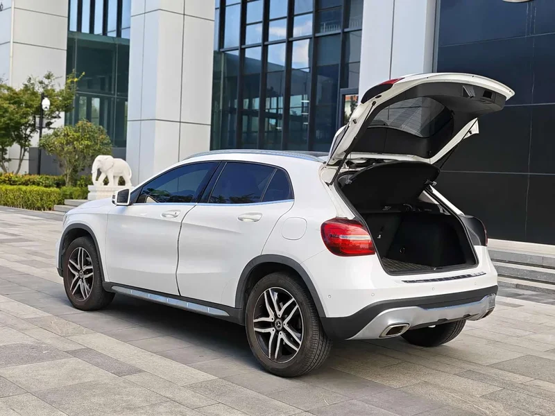 Mercedes-Benz GLA — фото 15