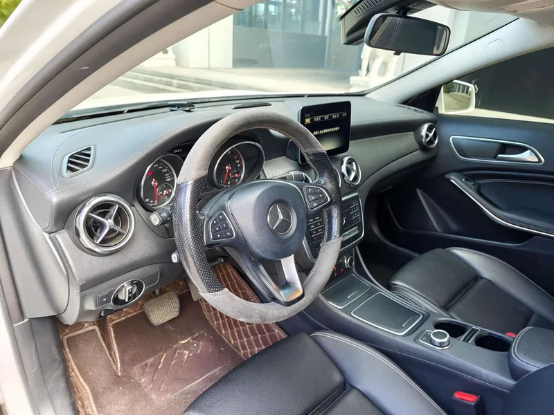 Mercedes-Benz GLA — фото 22