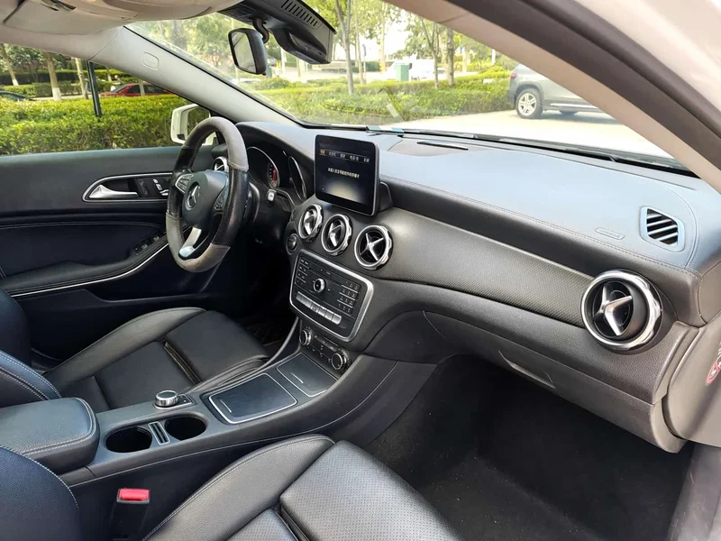 Mercedes-Benz GLA — фото 23