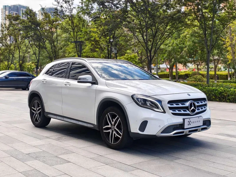 Mercedes-Benz GLA — фото 3