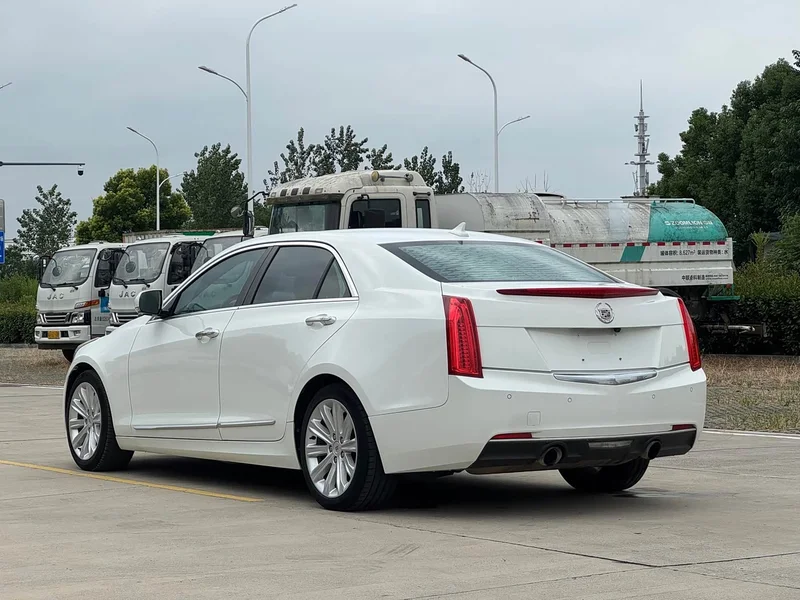 Cadillac ATS-L — фото 10