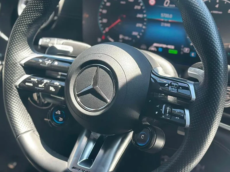 Mercedes-Benz AMG GT — фото 13
