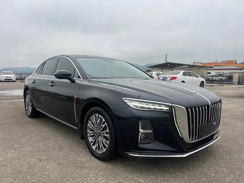 Hongqi H5 — фото 3