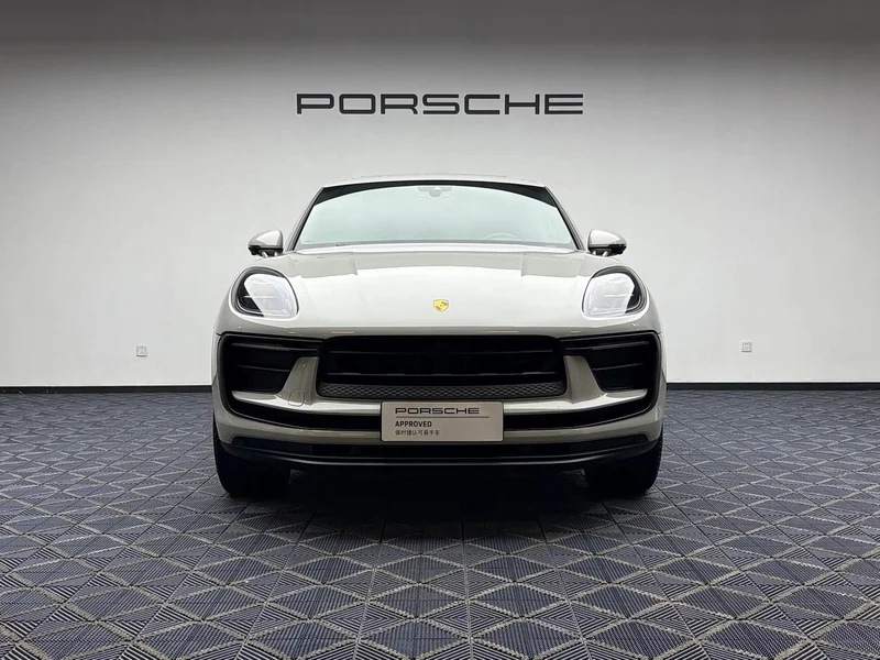 Porsche Macan — фото 8