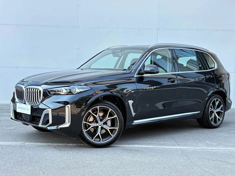 BMW X5 — фото 1