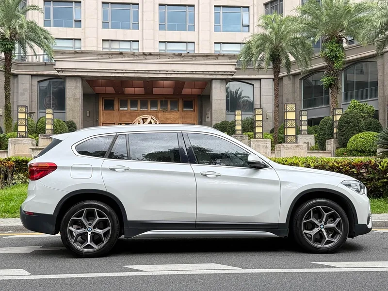 BMW X1 — фото 17