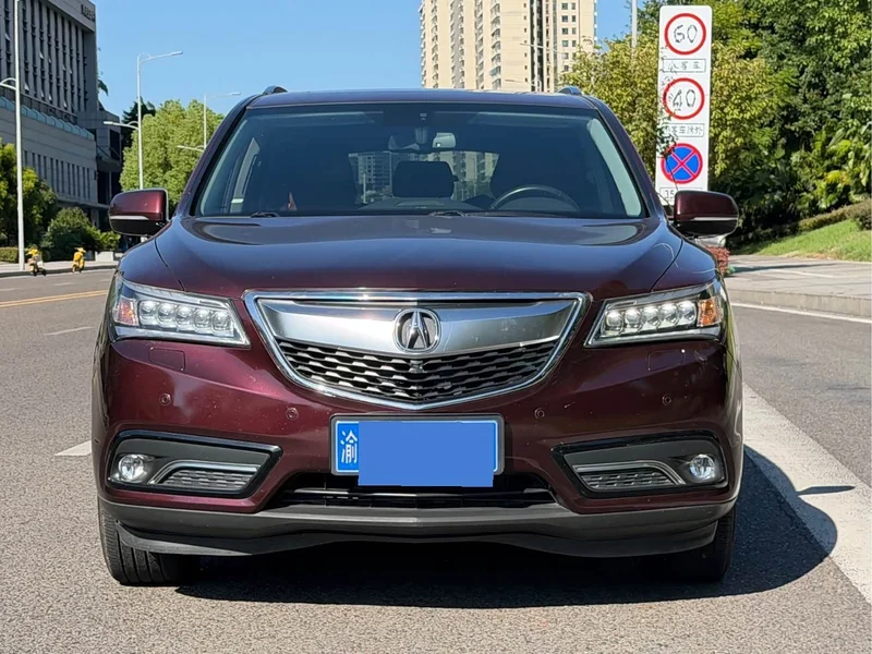 Acura MDX — фото 1