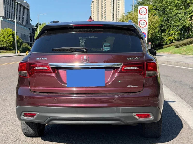 Acura MDX — фото 9