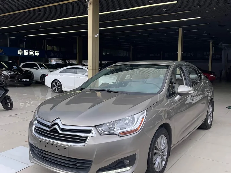 Citroën C4L