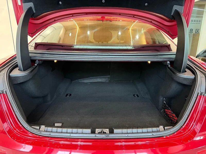 Maserati Ghibli — фото 15