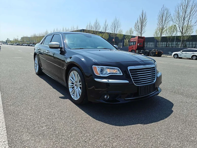 Chrysler 300C — фото 3