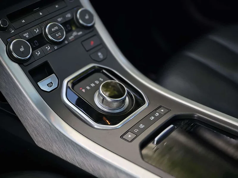 Land Rover Range Rover — фото 14
