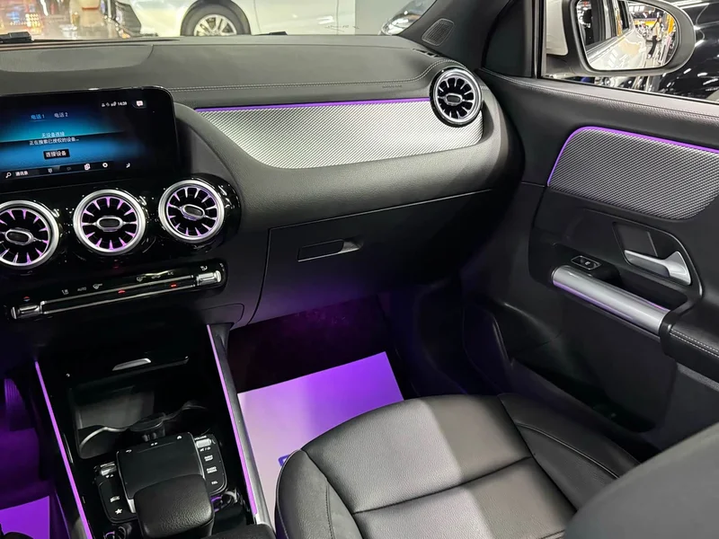 Mercedes-Benz GLA — фото 12