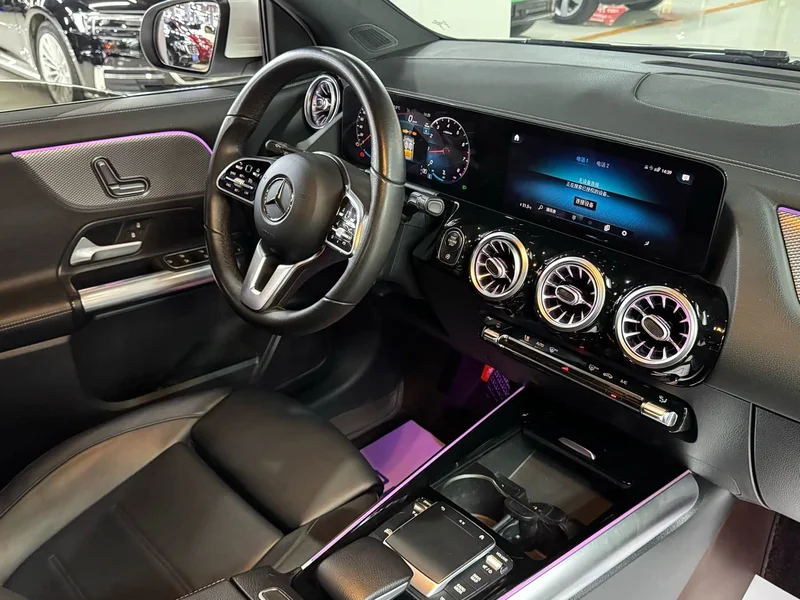 Mercedes-Benz GLA — фото 18