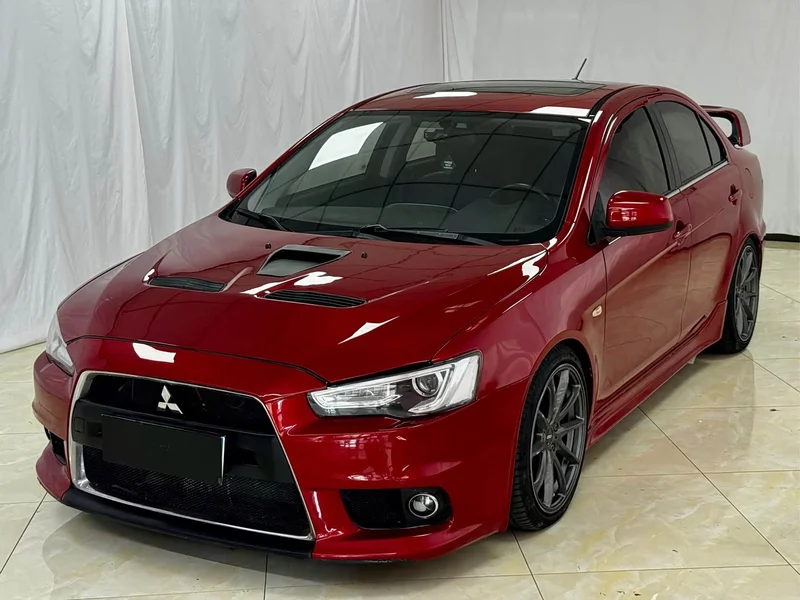 Mitsubishi Lancer EX — фото 1