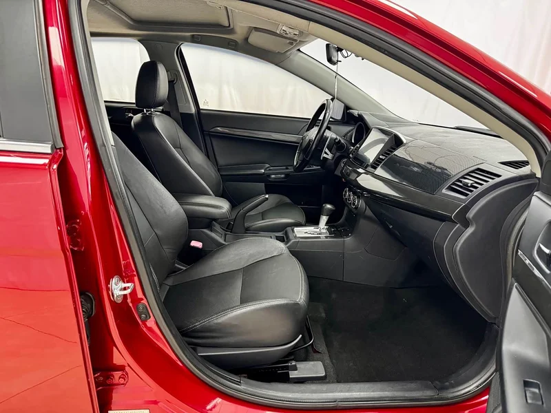 Mitsubishi Lancer EX — фото 12
