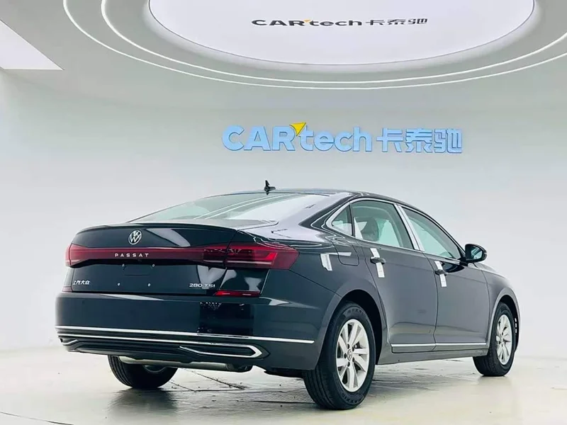 Volkswagen Passat — фото 5