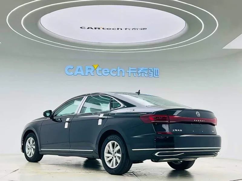 Volkswagen Passat — фото 7
