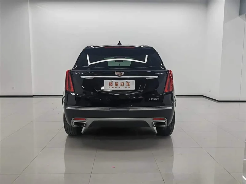 Cadillac XT5 — фото 5