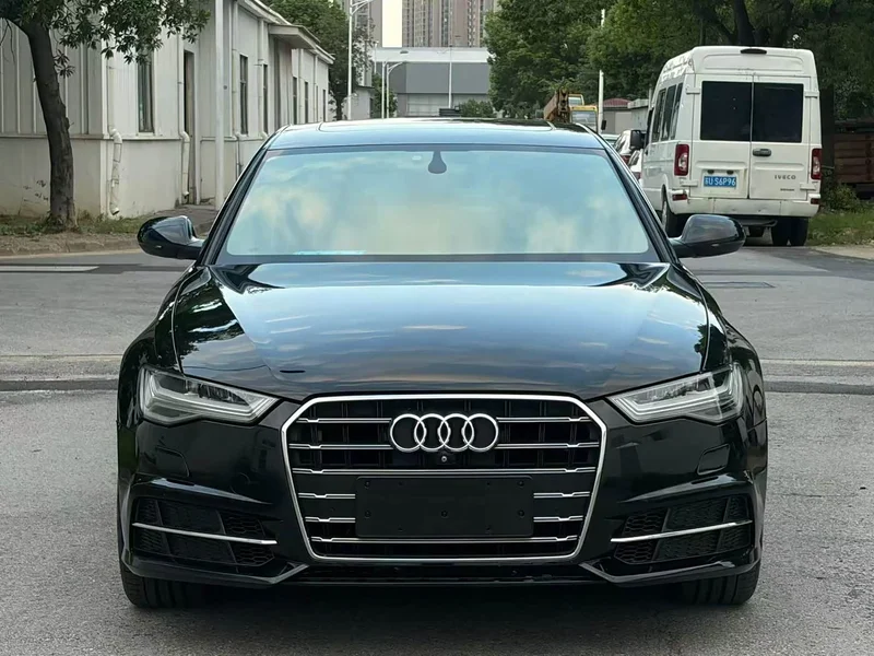 Audi A6L — фото 2