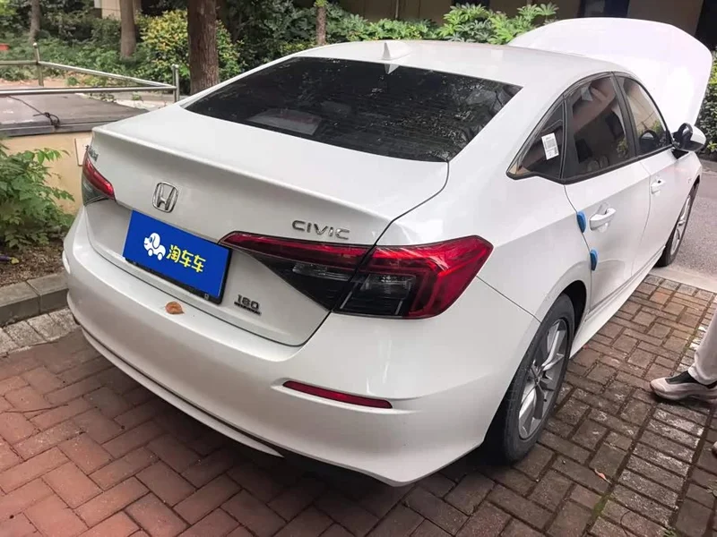 Honda Civic — фото 3