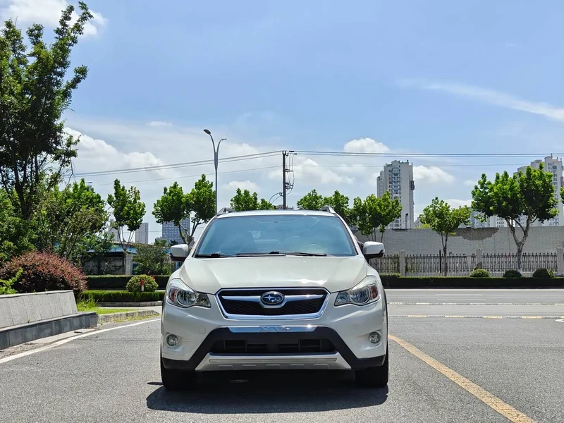 Subaru XV — фото 2