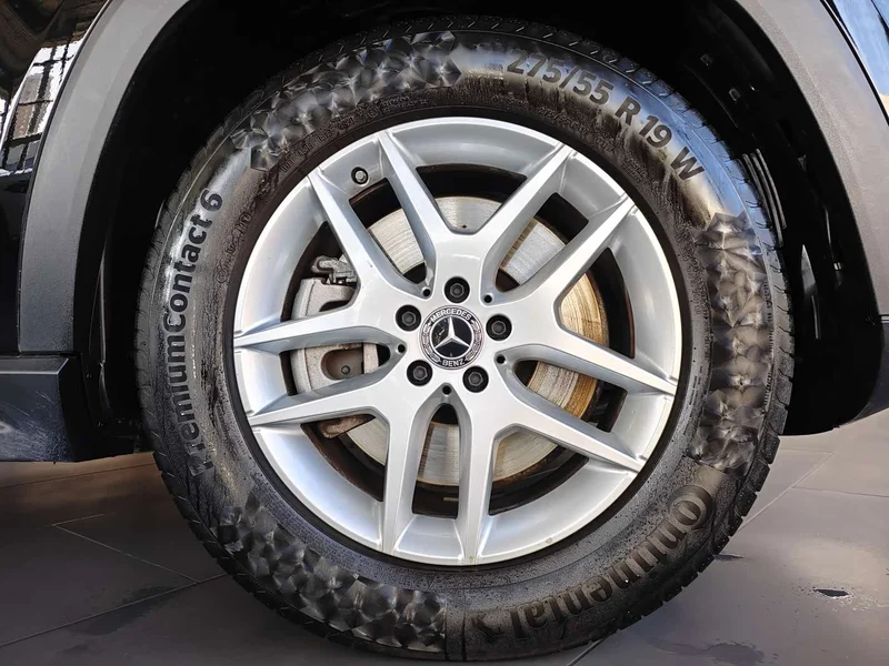 Mercedes-Benz GLS — фото 14