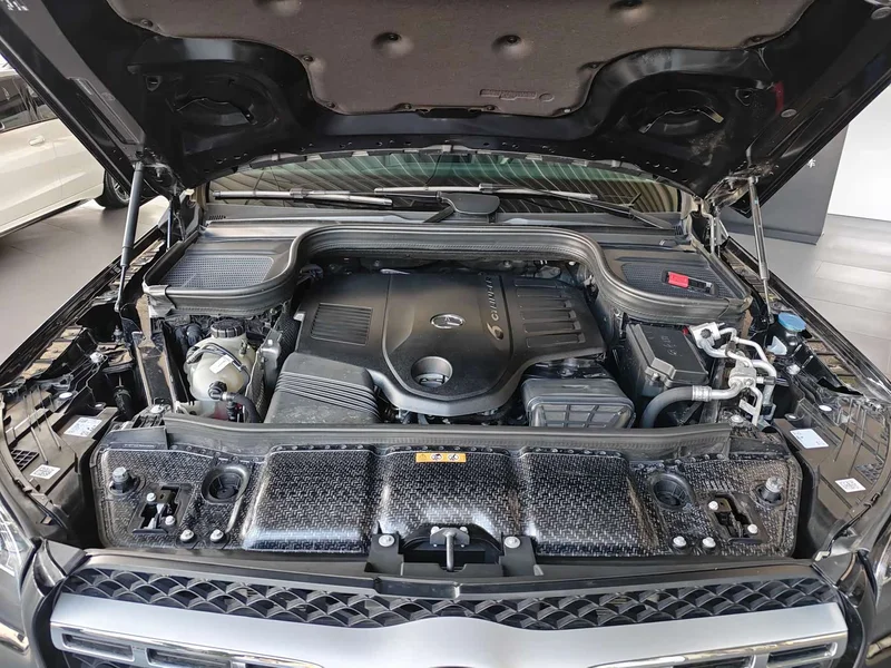 Mercedes-Benz GLS — фото 15