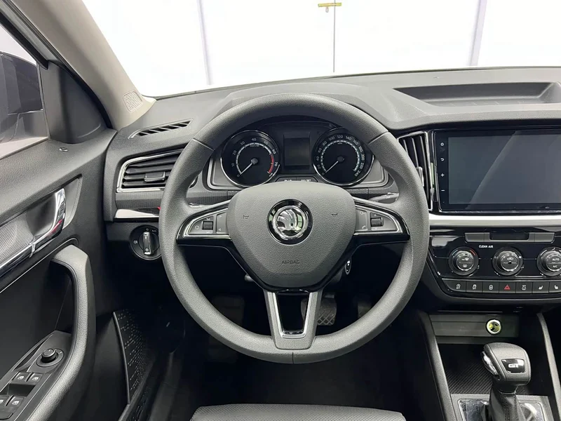Skoda Kamiq — фото 10