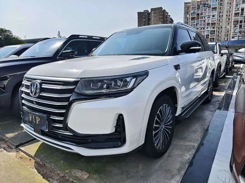 Changan CS95 — фото 1