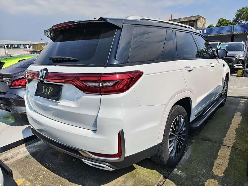 Changan CS95 — фото 15