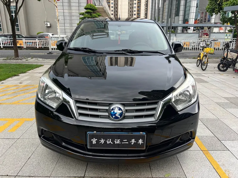 Venucia R50
