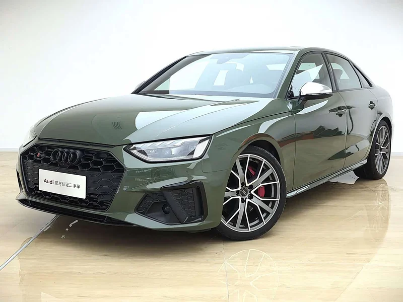 Audi S4