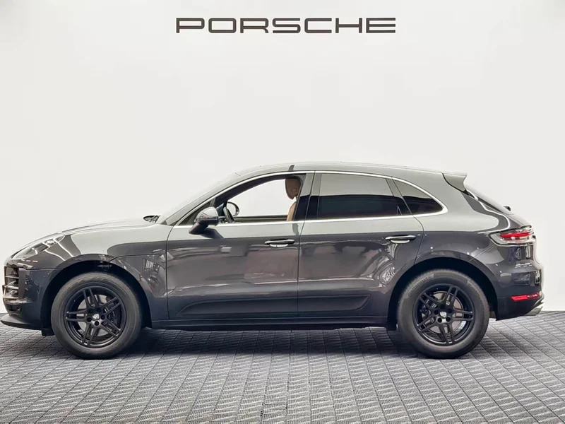 Porsche Macan — фото 7