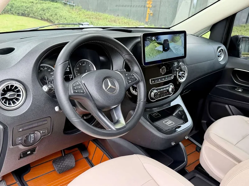 Mercedes-Benz Vito — фото 16