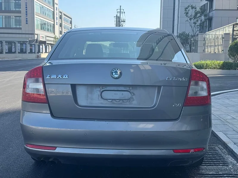 Volkswagen Octavia — фото 6