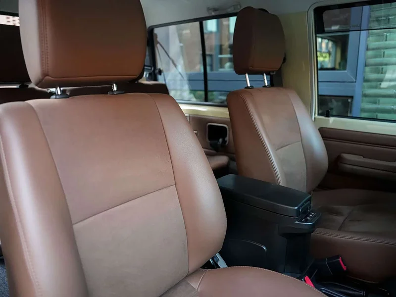Toyota Land Cruiser (Imported) — фото 17