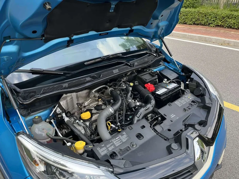 Kia Carens — фото 36
