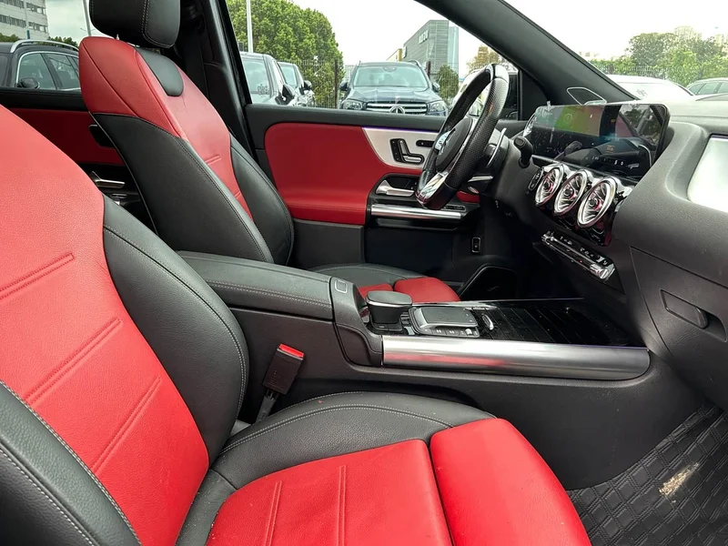 Mercedes-Benz GLA AMG — фото 11