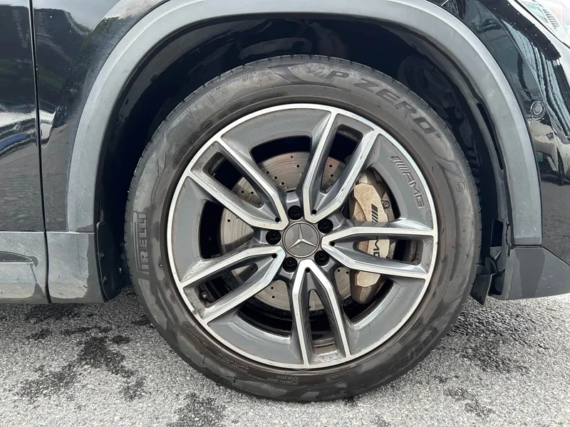 Mercedes-Benz GLA AMG — фото 12